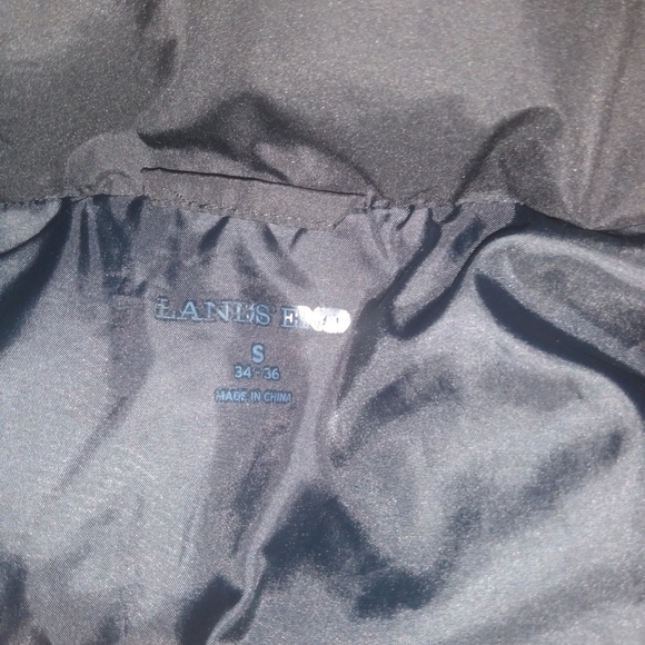 Men's size small zip up vest - Picture 5 of 5